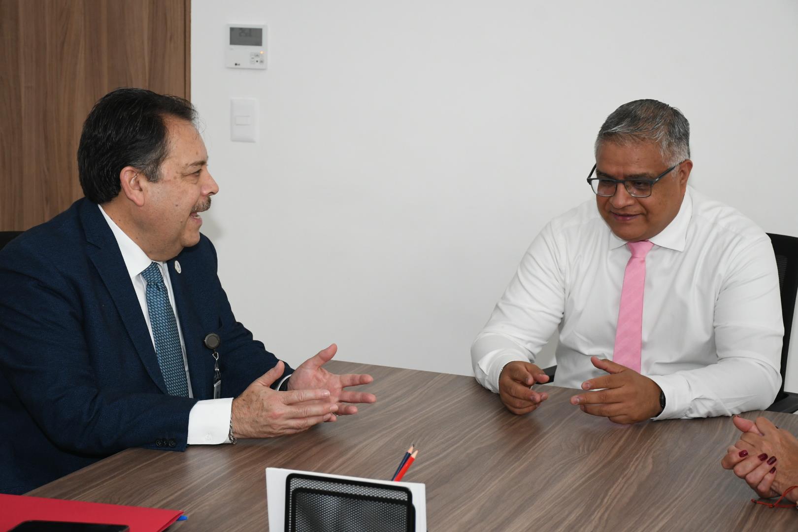 Saludamos a nuestras compañeras y compañeros que laboran en la Subdirección de Personal